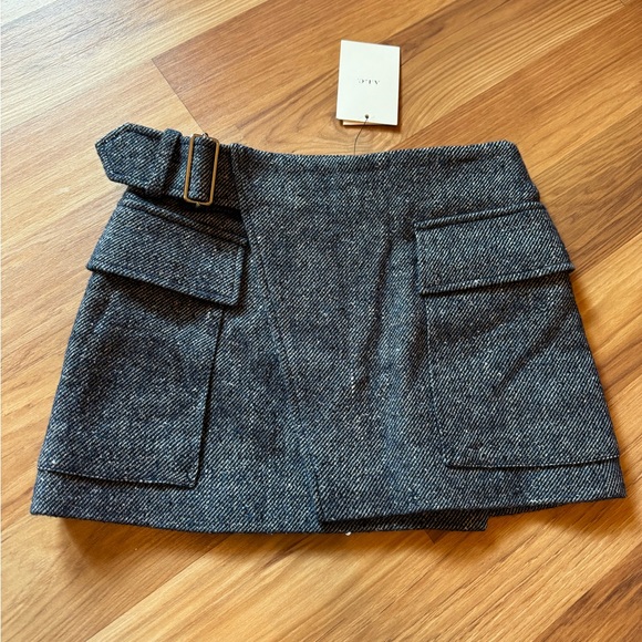 ALC adjustable blue wool buckle skirt - Picture 2 of 2